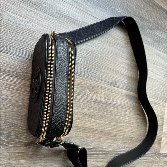 Tory Burch Mini Miller Black Crossbody bag - Picture 2 of 3